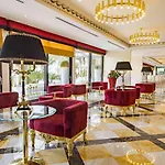 Ariston 4* פסטום