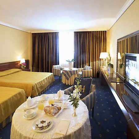 Hotell Ariston Paestum