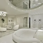 Ariston Hotel
