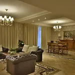 Ariston מלון 4*