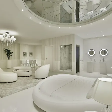Ariston Hotell