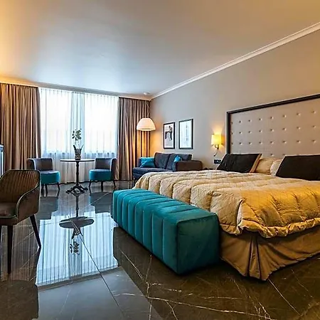 Hotel Ariston 4*
